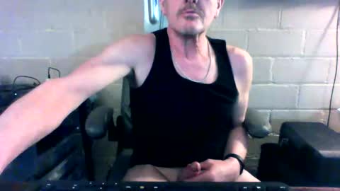 eating pussy  sucking dick online show from February 1, 7:33 pm