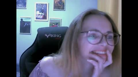 Snapshot of sea_dream chatting on September 25, 2:46 pm SEA Dream online show from September 25, 2:46 pm