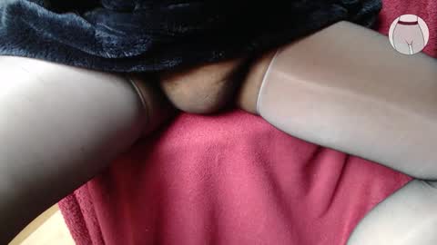 seamlessly online show from February 24, 7:55 am