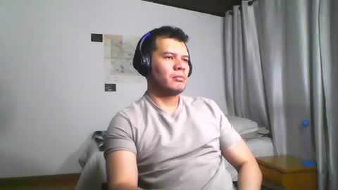 seb5759 online show from June 10, 4:45 am