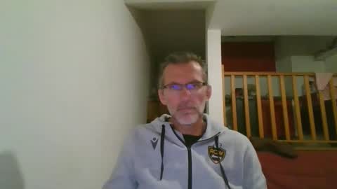 seb846894 online show from May 14, 8:40 pm