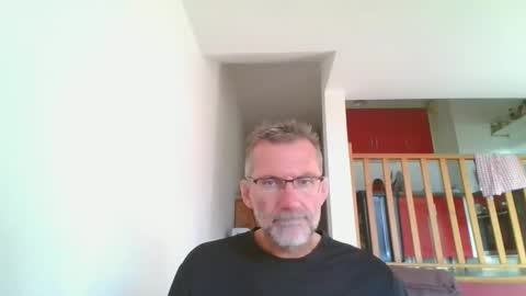 seb846894 online show from May 19, 5:42 pm