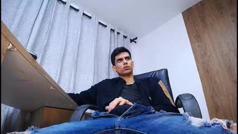 sebalexis7 online show from November 21, 6:55 am