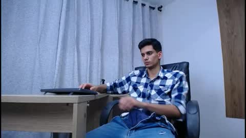 sebalexis7 online show from November 13, 3:42 am