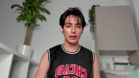 sebastian online show from January 28, 8:36 am