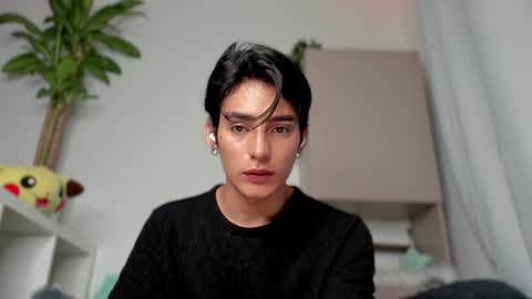 sebastian online show from January 10, 10:15 pm