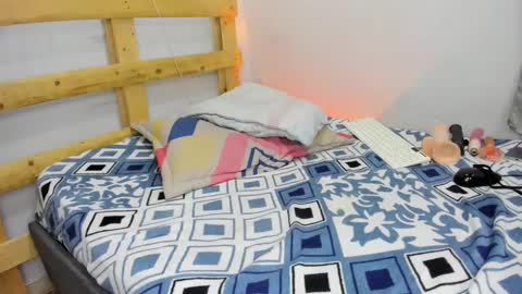 Snapshot of sebastian_0422 chatting on March 12, 1:47 am sebastian 0422 online show from March 12, 1:47 am