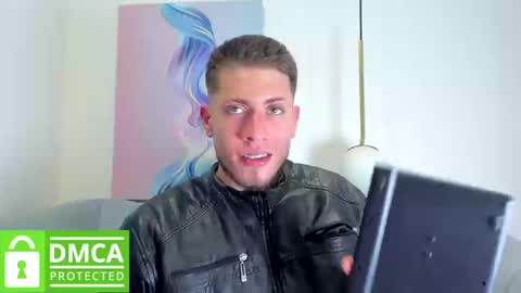 Snapshot of sebastianmaximoff chatting on October 18, 8:35 pm Sebastian online show from October 18, 8:35 pm