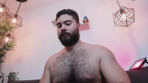 Instagram jeanpaulfit  online show from May 30, 2:10 am