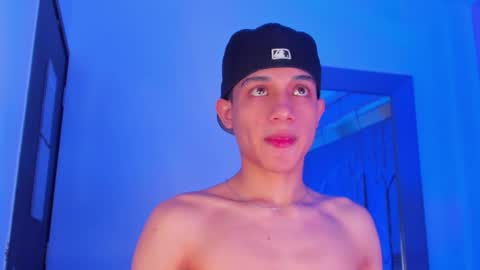 Sebastian online show from March 24, 8:04 pm