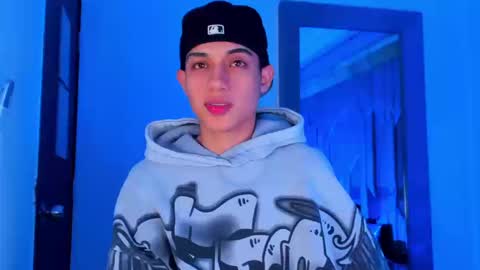 Sebastian online show from March 13, 3:54 am