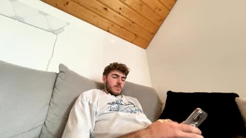 sebi787li online show from April 17, 1:02 pm