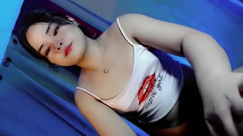 kwen online show from February 27, 4:10 pm