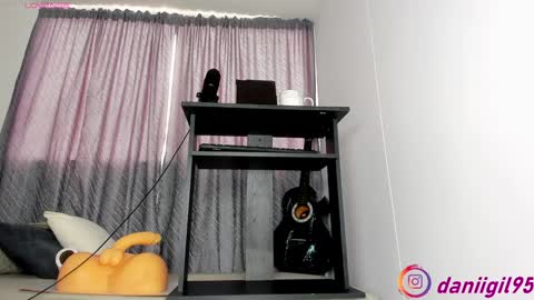 Snapshot of secret_daniell1 chatting on January 7, 1:24 pm Daniela  online show from January 7, 1:24 pm