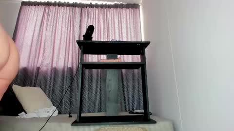 Snapshot of secret_daniell1 chatting on February 15, 4:23 pm Daniela  online show from February 15, 4:23 pm