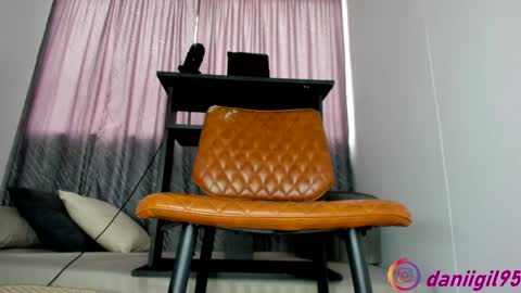 Snapshot of secret_daniell1 chatting on February 8, 3:10 pm Daniela  online show from February 8, 3:10 pm