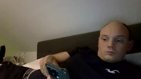 Simon online show from February 6, 7:18 pm