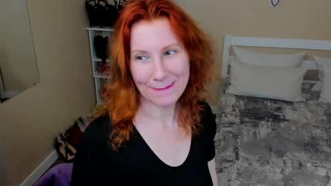 seductive_foxy_ online show from May 23, 7:54 pm