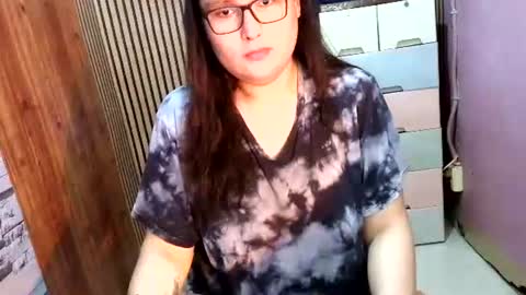 seductive_housewife online show from March 23, 9:14 am