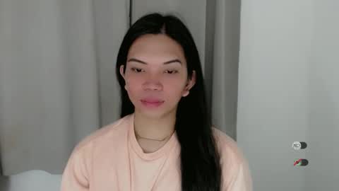 Selena online show from December 21, 8:43 pm