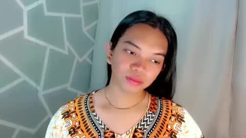 Selena online show from April 19, 1:39 am