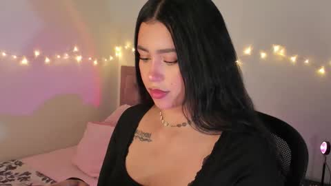 Karol. online show from December 17, 11:00 pm