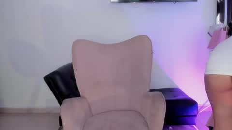 Alejandra  online show from November 25, 2:27 pm