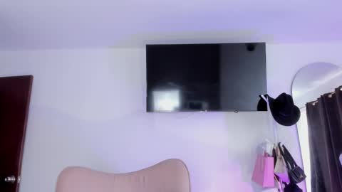 Alejandra  online show from December 1, 6:39 pm