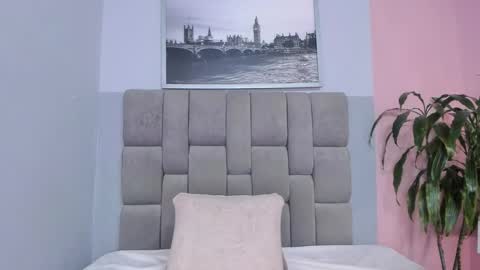 Selene online show from February 20, 6:19 am