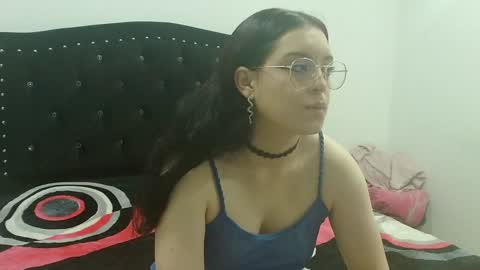 Snapshot of seleneg chatting on January 13, 11:17 pm Selene G online show from January 13, 11:17 pm