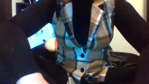 Lauren online show from October 24, 3:57 pm