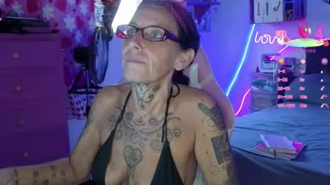 Selvaggia Del Caribe online show from May 15, 7:10 pm