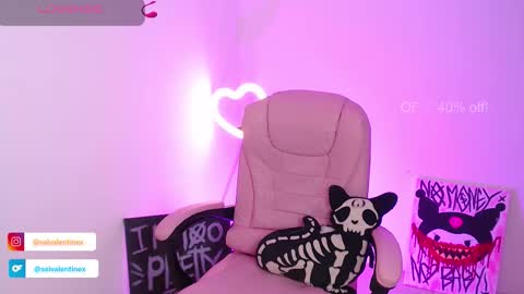 Snapshot of selvalentinex chatting on September 15, 4:36 am online show from September 15, 4:36 am