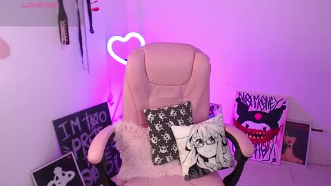   online show from April 8, 3:20 am