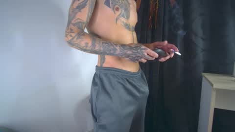 sem_alas online show from February 15, 5:10 am