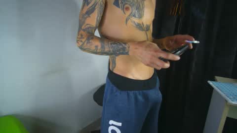 sem_alas online show from October 19, 5:45 am