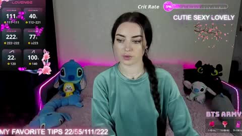 S E M U R online show from April 3, 1:07 pm