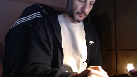 senorneby online show from February 23, 5:26 pm