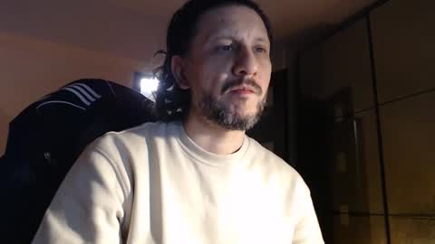 senorneby online show from February 24, 6:22 pm