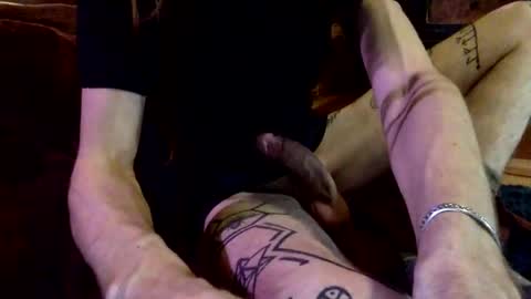 sensiswitch online show from February 17, 11:43 pm