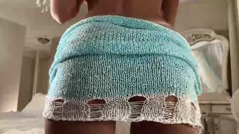 Gia online show from October 6, 2:46 pm