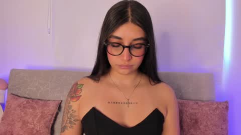 sensualhaven_ online show from January 29, 10:43 pm