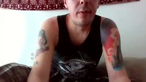 Snapshot of sensualthrust chatting on October 7, 11:17 am SensualThrust online show from October 7, 11:17 am