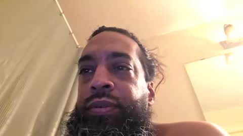 serani02 online show from March 31, 7:53 am