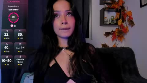 seraphine online show from March 31, 6:14 am