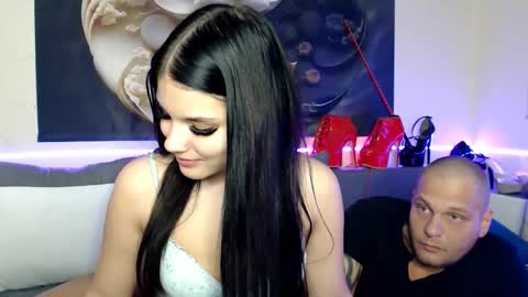 serenaandryan online show from February 22, 8:33 pm