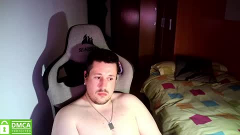 Pollos online show from May 8, 11:43 pm