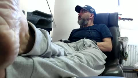 hetero serio discreto online show from June 22, 8:27 pm