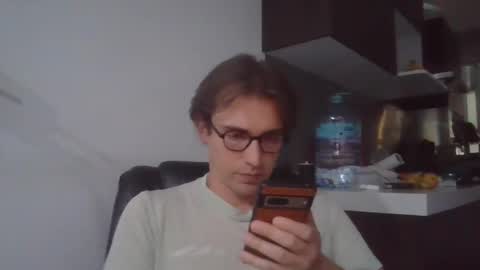 mier online show from April 30, 4:17 am