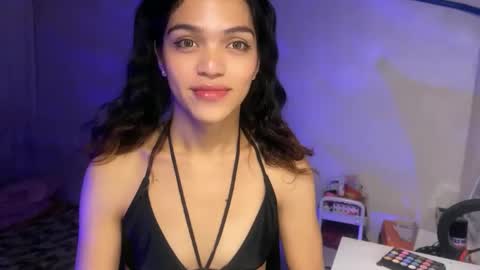 Bella online show from October 27, 5:13 pm